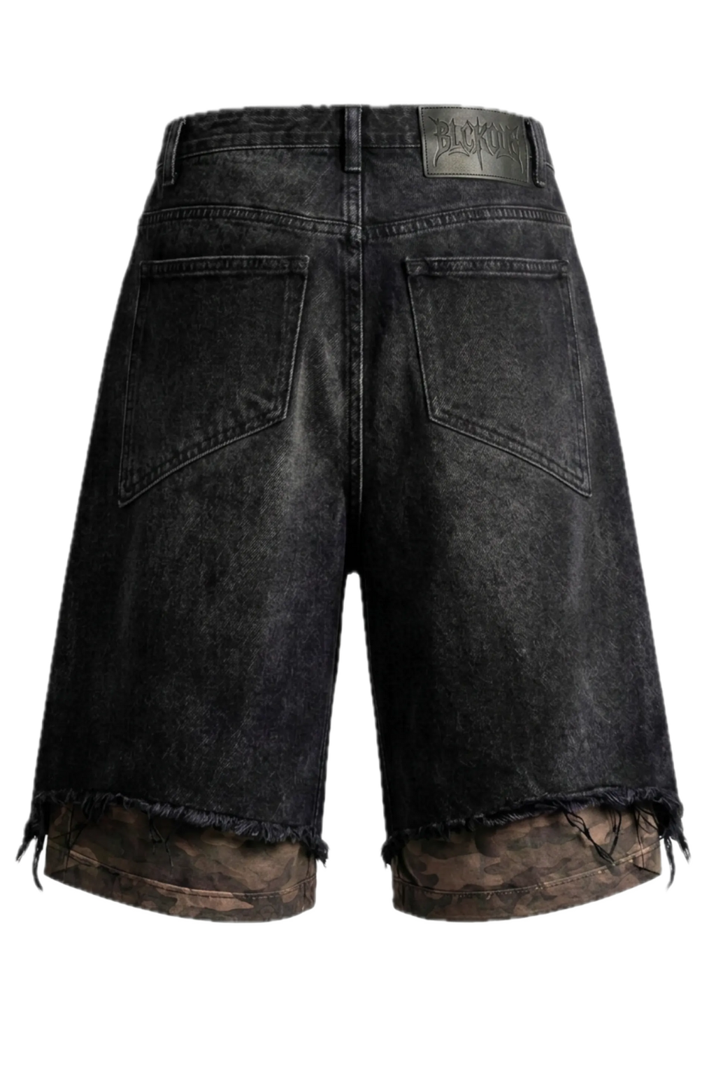 Underlayer Camo Jorts